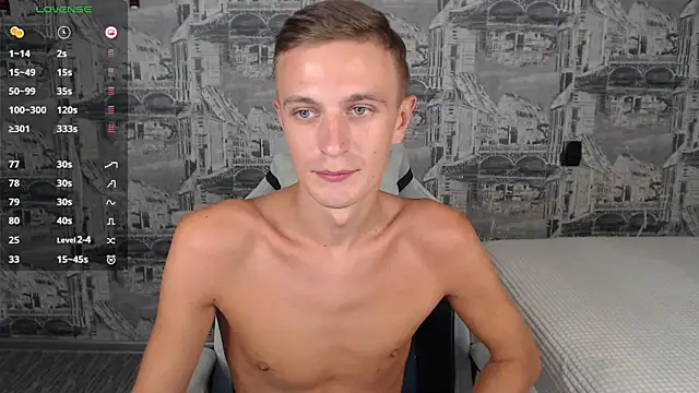 Snapshot of Oliver_Fresh chatting on 10-28-25, 09:24 Oliver Fresh online show from 10-28-25, 09:24