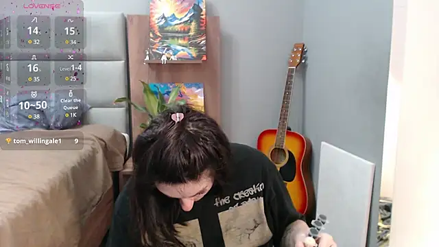 Stacy Davice online show from 02-12-25, 04:23