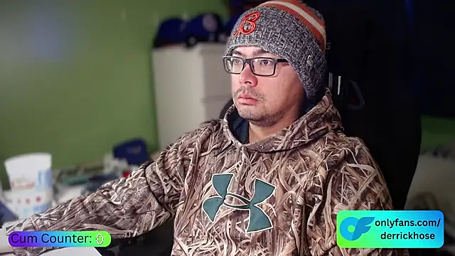 DerrickHose online show from 11-18-25, 04:33