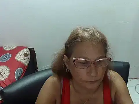 Snapshot of charrysexy1 chatting on 12-09-24, 10:41 charrysexy1 online show from 12-09-24, 10:41