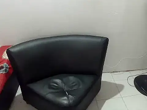 Snapshot of charrysexy1 chatting on 12-10-24, 11:11 charrysexy1 online show from 12-10-24, 11:11