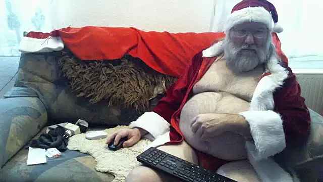 SexySantaC online show from 12-14-24, 08:08