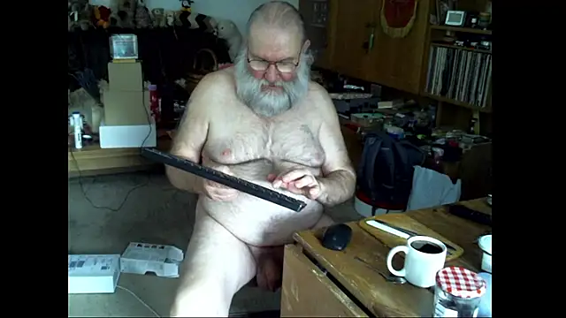 SexySantaC online show from 02-12-25, 10:03
