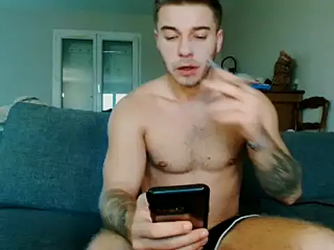 Elkafit28 online show from 10-28-25, 07:56