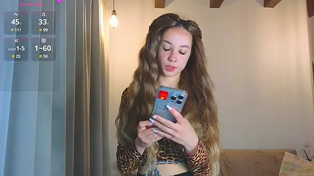Snapshot of EmelyBenz chatting on 03-02-25, 03:13 EmelyBenz online show from 03-02-25, 03:13