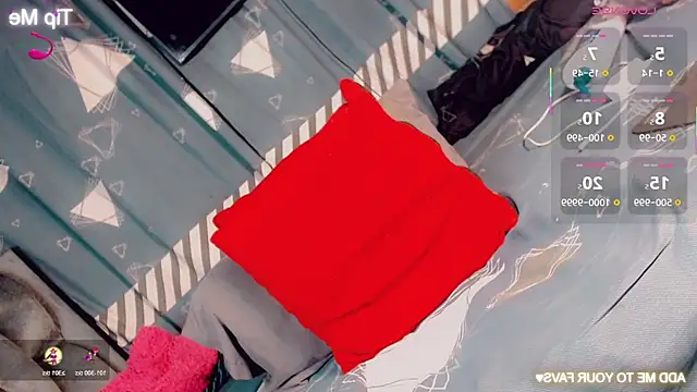 Snapshot of CharlotteBigCock chatting on 11-13-25, 03:55 CharlotteBigCock online show from 11-13-25, 03:55