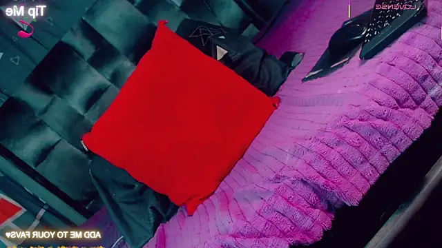 CharlotteBigCock online show from 02-07-26, 02:10