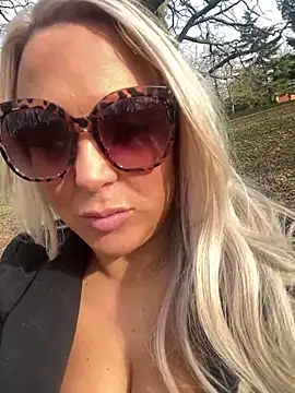 Bustyblondebabe32 online show from 03-21-25, 03:57