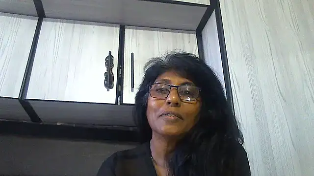 MsAttitude online show from 02-17-25, 08:19