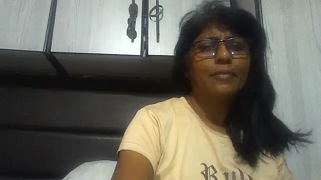 MsAttitude online show from 02-18-25, 09:32