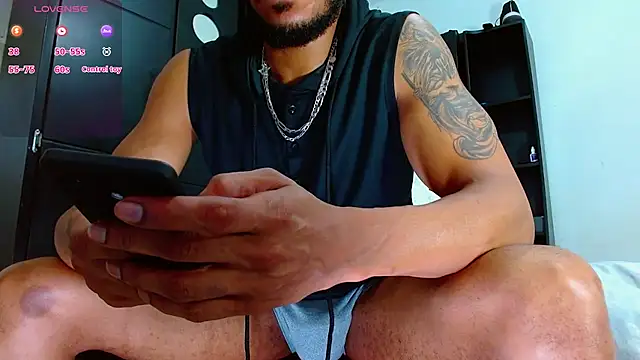 isuckmyselfxxx 420 online show from 02-02-25, 09:23