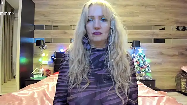 TrueFoxyyy online show from 01-12-25, 06:59