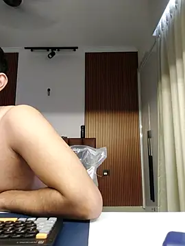 Snapshot of bigdickfuckuu chatting on 10-15-25, 06:57 bigdickfuckuu online show from 10-15-25, 06:57