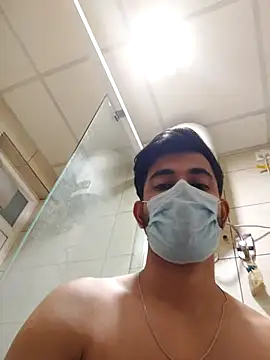 Snapshot of bigdickfuckuu chatting on 10-21-25, 06:47 bigdickfuckuu online show from 10-21-25, 06:47