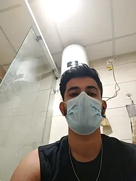 Snapshot of bigdickfuckuu chatting on 11-19-25, 08:36 bigdickfuckuu online show from 11-19-25, 08:36