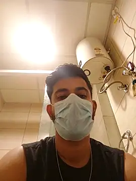 Snapshot of bigdickfuckuu chatting on 11-20-25, 11:10 bigdickfuckuu online show from 11-20-25, 11:10