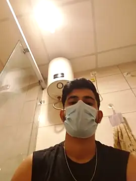 Snapshot of bigdickfuckuu chatting on 11-26-25, 02:01 bigdickfuckuu online show from 11-26-25, 02:01