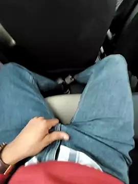 Snapshot of bigdickfuckuu chatting on 11-28-25, 11:46 bigdickfuckuu online show from 11-28-25, 11:46