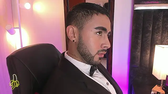 ItsMeEros online show from 11-14-25, 11:35