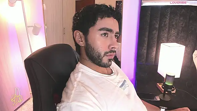 ItsMeEros online show from 02-18-26, 10:50