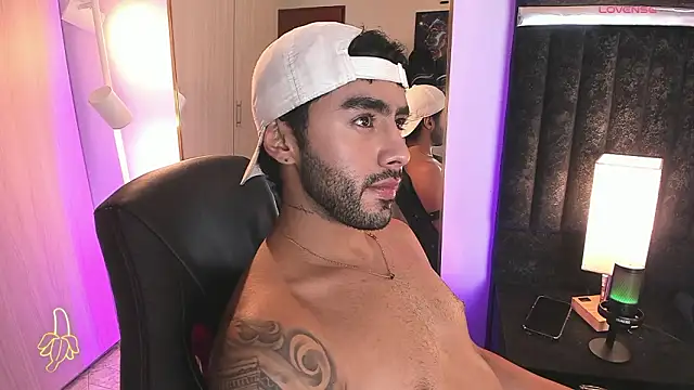 ItsMeEros online show from 03-05-26, 10:50