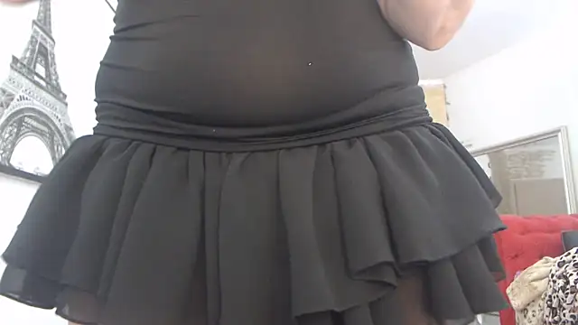 AnnaBellaLuckyXOXO online show from 04-14-26, 11:49