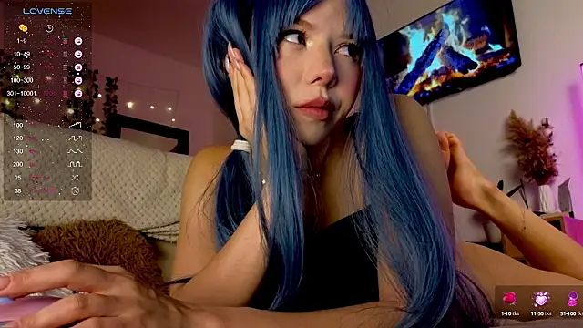 Juliette Sunshine online show from 12-07-24, 01:25