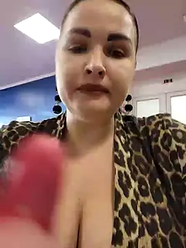 GeorgiaLerox online show from 01-11-25, 12:50