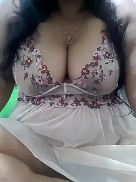 chubby wife online show from 12-25-24, 04:22