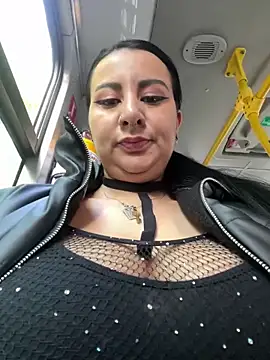 Abril Luv online show from 02-28-25, 12:31