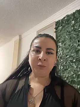 Abril Luv online show from 11-24-25, 12:38