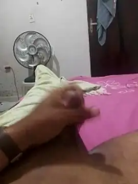 Snapshot of dudu2478 chatting on 11-29-25, 03:42 dudu2478 online show from 11-29-25, 03:42