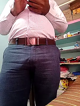 adicma123 online show from 11-24-25, 09:20