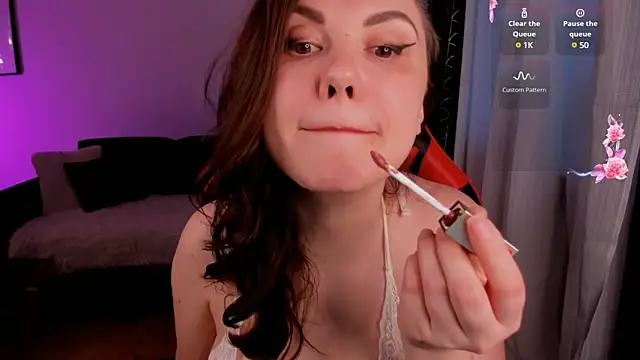 Kristina Logan online show from 01-29-25, 03:04