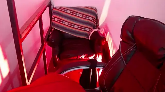 VampGirl1 online show from 01-03-25, 11:35