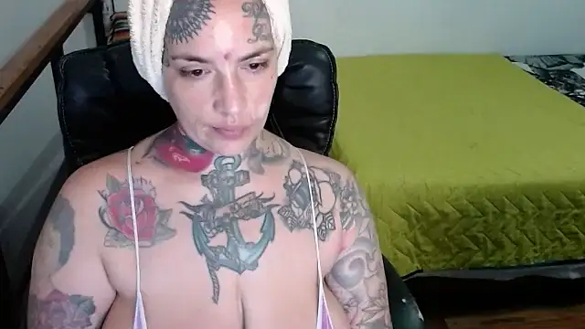 VampGirl1 online show from 01-16-25, 12:31