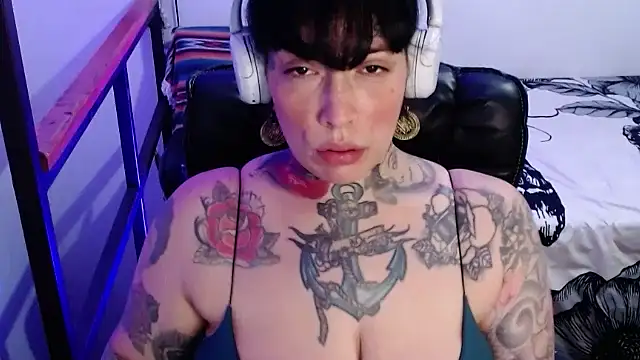 VampGirl1 online show from 01-29-25, 09:07