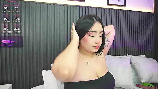 Snapshot of haylie_ chatting on 12-14-25, 06:52 haylie online show from 12-14-25, 06:52