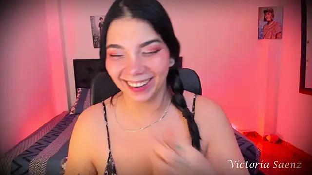 victoriaasaenz  online show from 09-19-25, 12:34