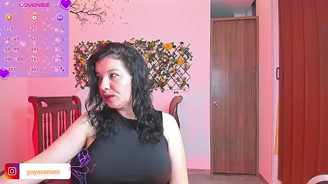 Snapshot of yuya_ss chatting on 11-09-25, 03:32 yuya ss online show from 11-09-25, 03:32