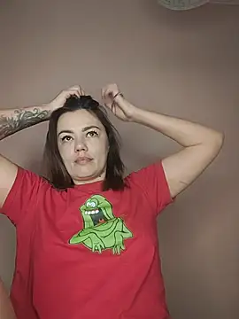 KrissSexi online show from 03-09-26, 05:22