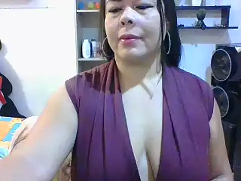 ChiaraFioree online show from 01-17-25, 03:11