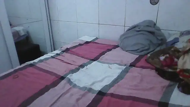 MinaBoss online show from 10-11-25, 01:27