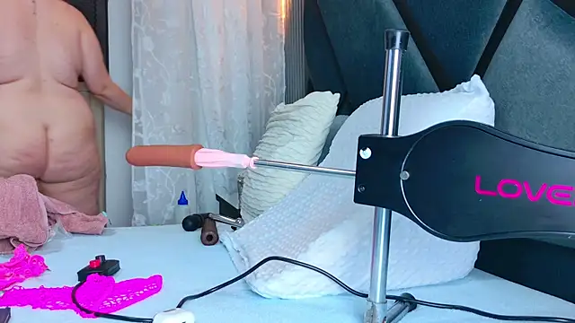 NathaxaLeans online show from 10-11-25, 11:42