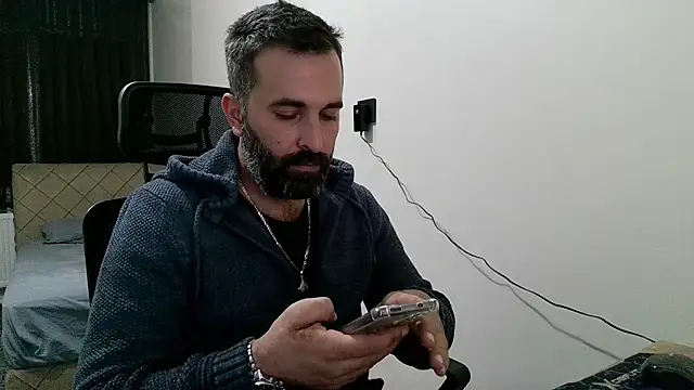 tgltplsr online show from 11-26-25, 09:49