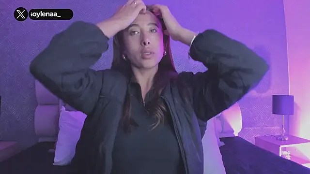 lena banks online show from 10-10-25, 10:42