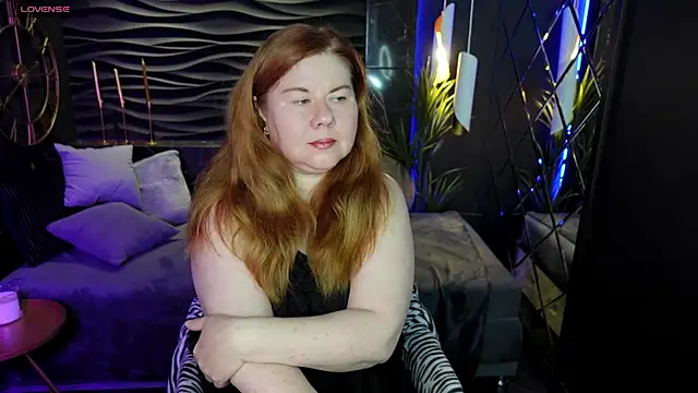 Snapshot of Mrs_Emilia chatting on 12-07-24, 01:03 Mrs Emilia online show from 12-07-24, 01:03