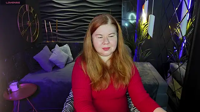 Snapshot of Mrs_Emilia chatting on 12-14-24, 03:51 Mrs Emilia online show from 12-14-24, 03:51