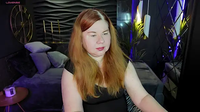 Snapshot of Mrs_Emilia chatting on 12-15-24, 12:51 Mrs Emilia online show from 12-15-24, 12:51