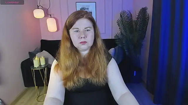 Snapshot of Mrs_Emilia chatting on 12-21-24, 08:21 Mrs Emilia online show from 12-21-24, 08:21